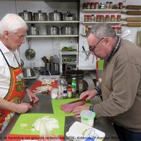 Toelichting_bij_de_bereiding_van_gevulde_varkenshaas_-_Koken_door_mannen_dinsdag.jpg